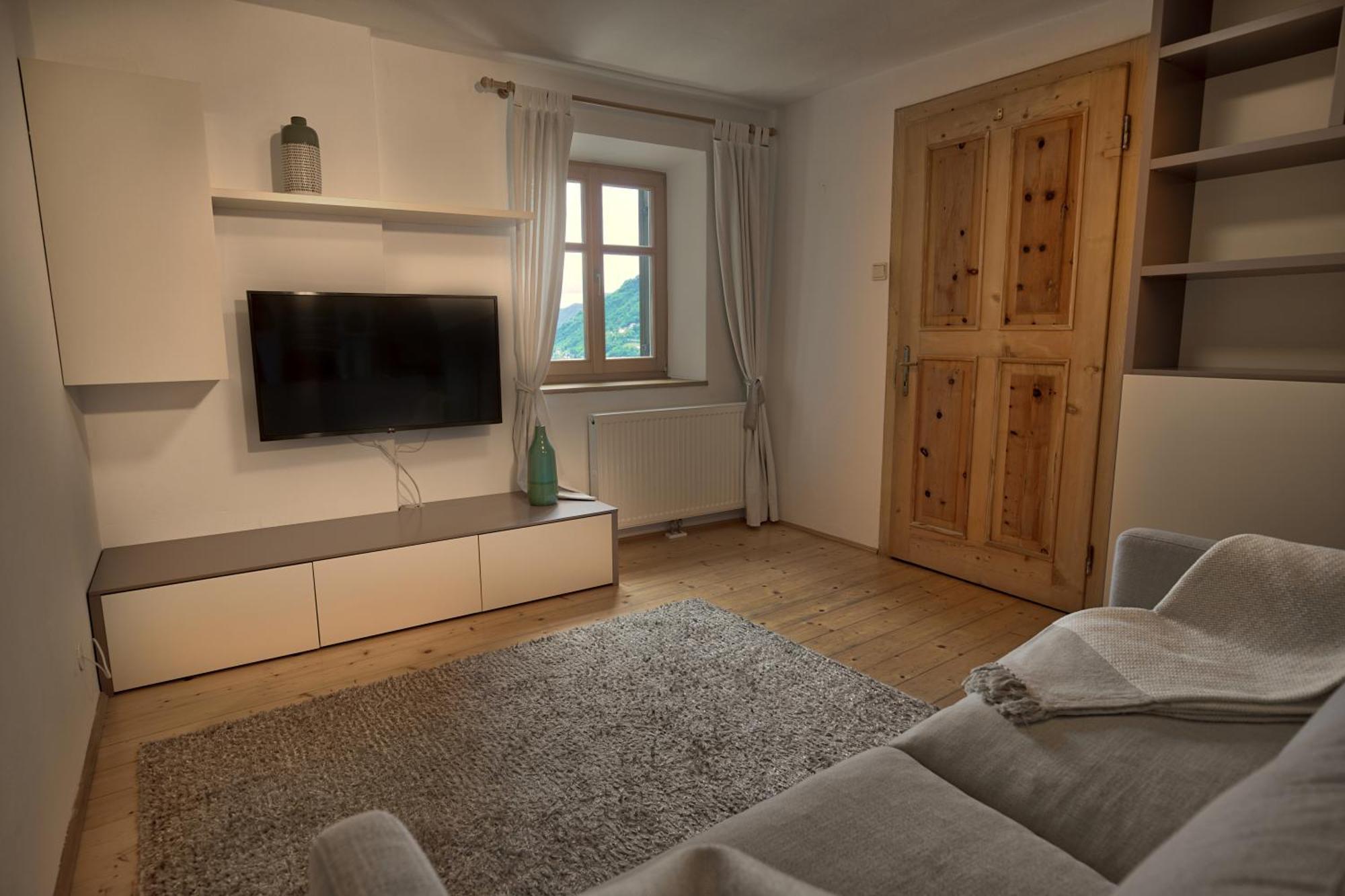 Vila Gloegglhof Lana Pokoj fotografie